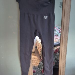 Kids High-Rise Ribbed Leggings - Charcoal